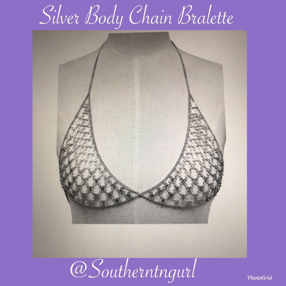 NWT✳️Silver Metal Body Chain Bralette✳️